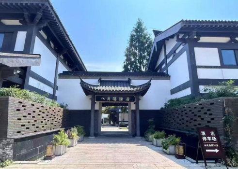 品质栖居映水韵，宿迁文旅高端酒店解锁江苏旅游新体验(图2)